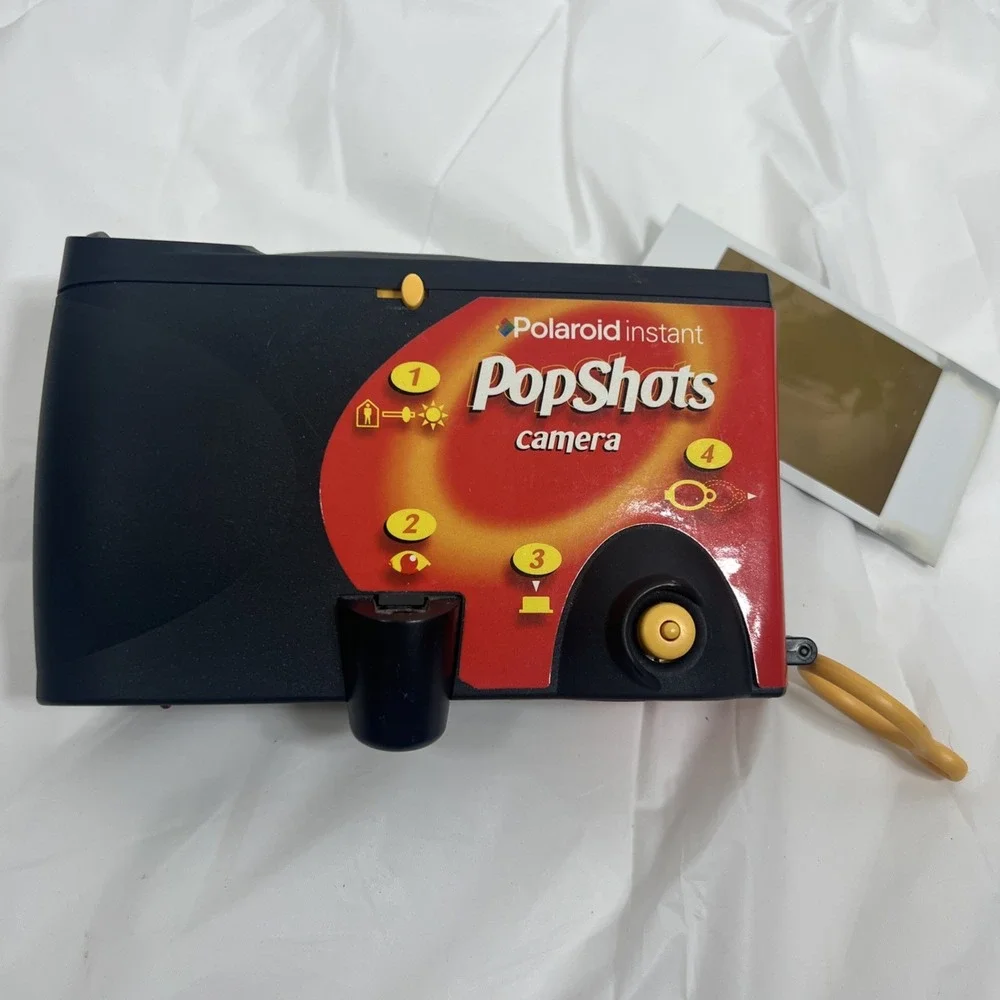 Vintage Polaroid Instant‎ Popshots Camera Built-in Flash Compact UNTESTED READ
